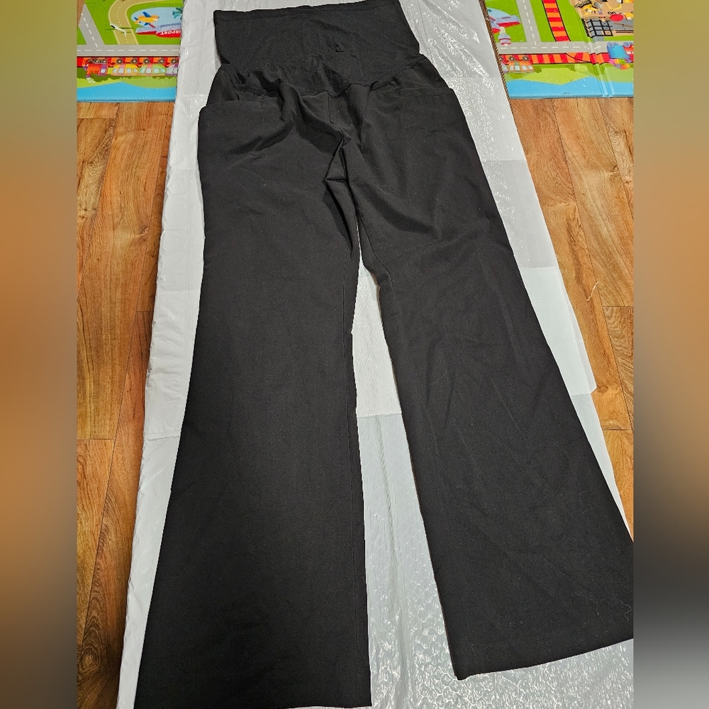 Size M Maternity Clothes Lot